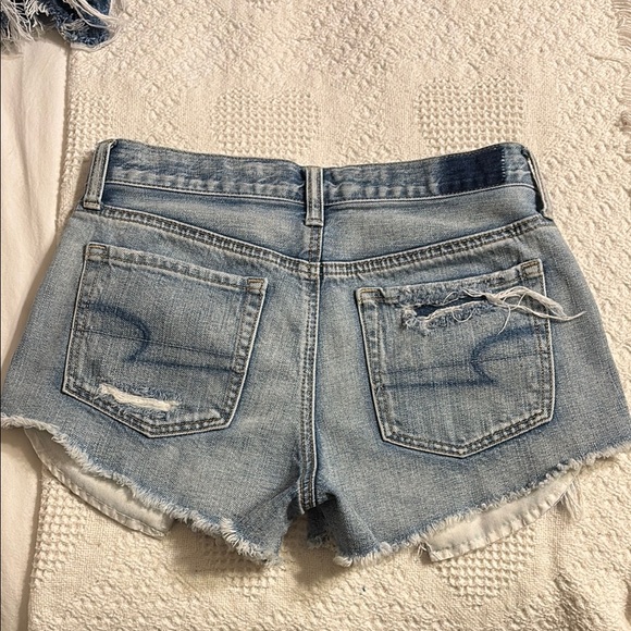 American Eagle Outfitters vintage high rise festival Blue Jean Shorts Distressed - Picture 5 of 9